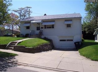 1302 Big Falls Ave, Akron, OH 44310