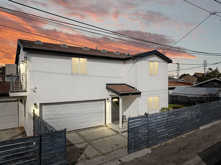122 N Rowan Ave — Photo 7
