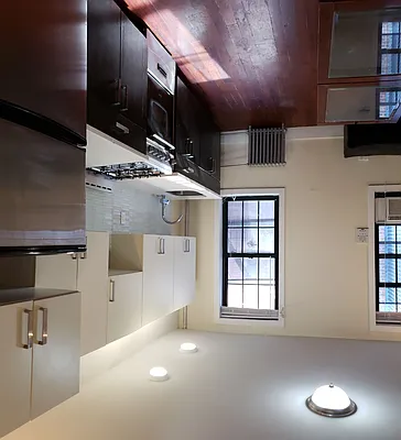 Rented by Signature Property Realty | media 17