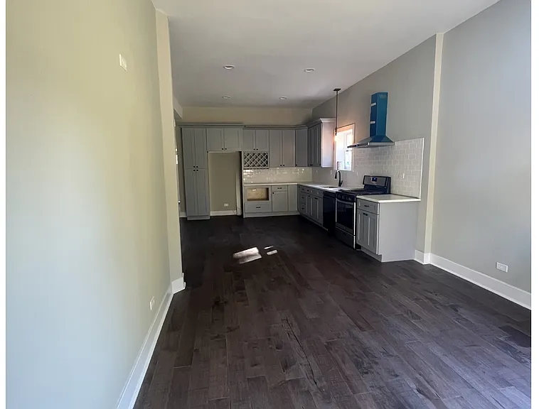 6448 S Saint Lawrence Ave #1 — Photo 5