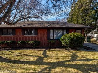 30285 Shiawassee Rd, Farmington Hills, MI 48336