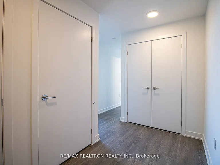 1606 Charles St #1402 — Photo 6