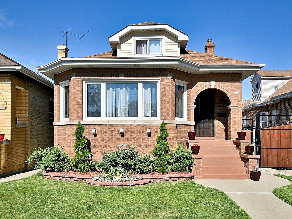 1st image of 2924 N Linder Ave