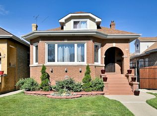 2924 N Linder Ave, Chicago, IL 60641