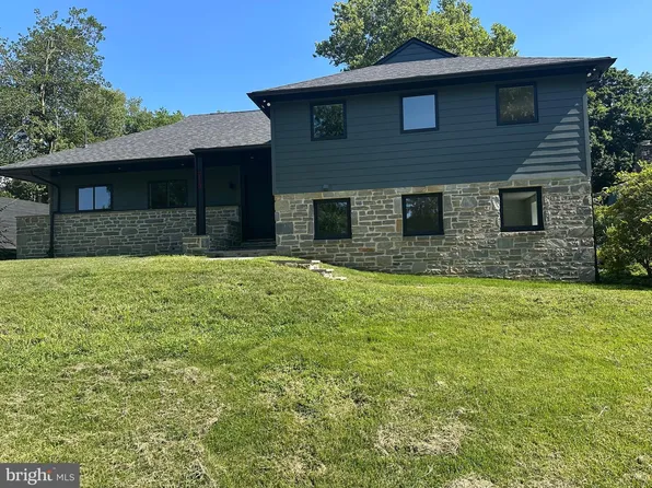 713 Woodfield Rd, Villanova, PA 19085