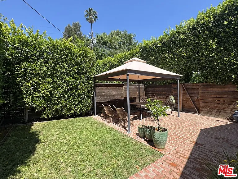 4535 Matilija Ave — Photo 15