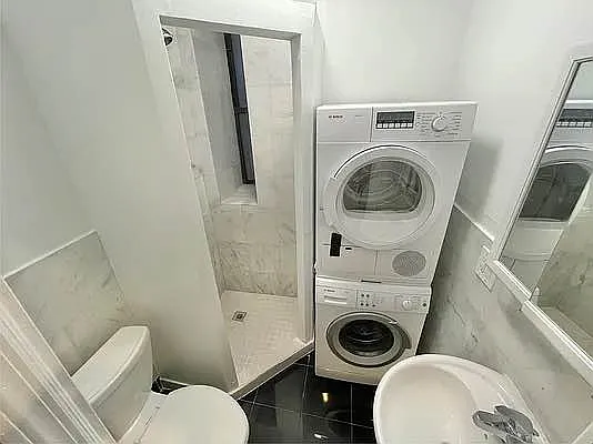 Rented by EXR | media 2