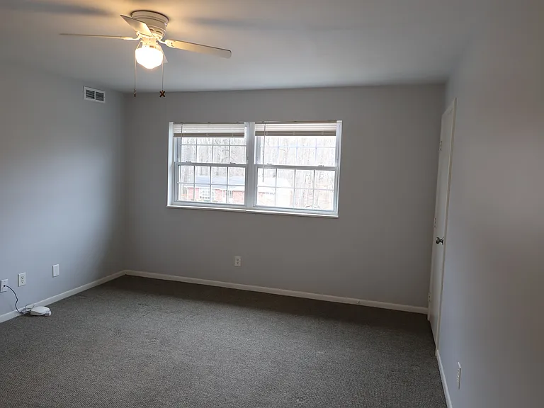 205 Long St — Photo 19