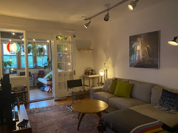 90 Bynner St APT 11, Jamaica Plain, MA 02130