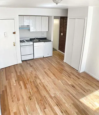 Rented by Jack B Shapiro | media 8