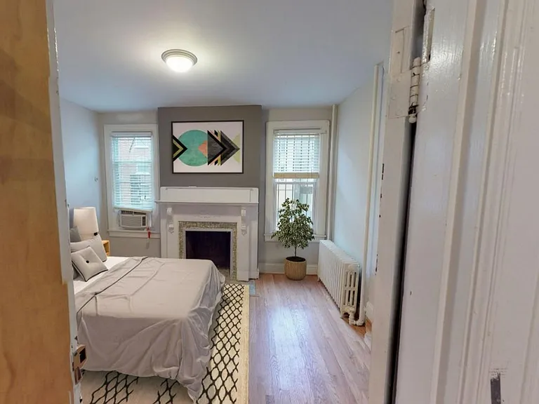 1815 Vernon St NW — Photo 9