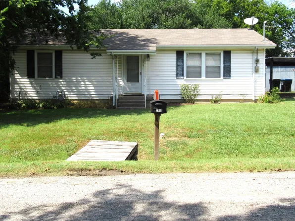 2413 McFarland, Caddo Mills, TX 75135