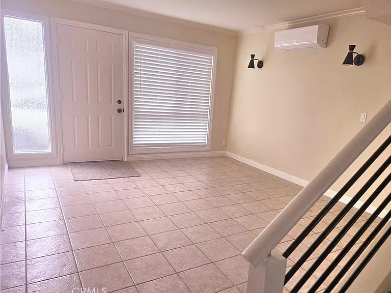 4002 Bryant Ct — Photo 4