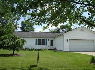 160 Loperwood Ln, Lagrange, OH 44050