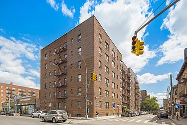 Sold by Thomas Lipovetsky, LREB