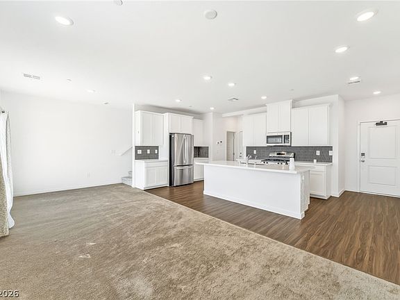 5th image of 9595 Elijah Pointe Ave
