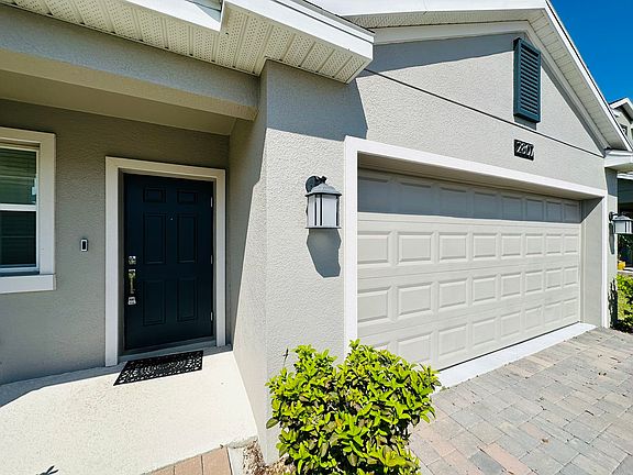 3rd image of 2814 Alder Berry Blvd