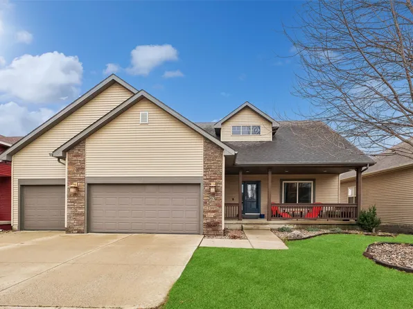80 Broderick Dr, Waukee, IA 50263
