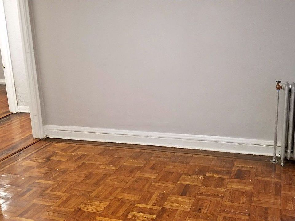 2nd image of 2735 Barker Ave APT P2