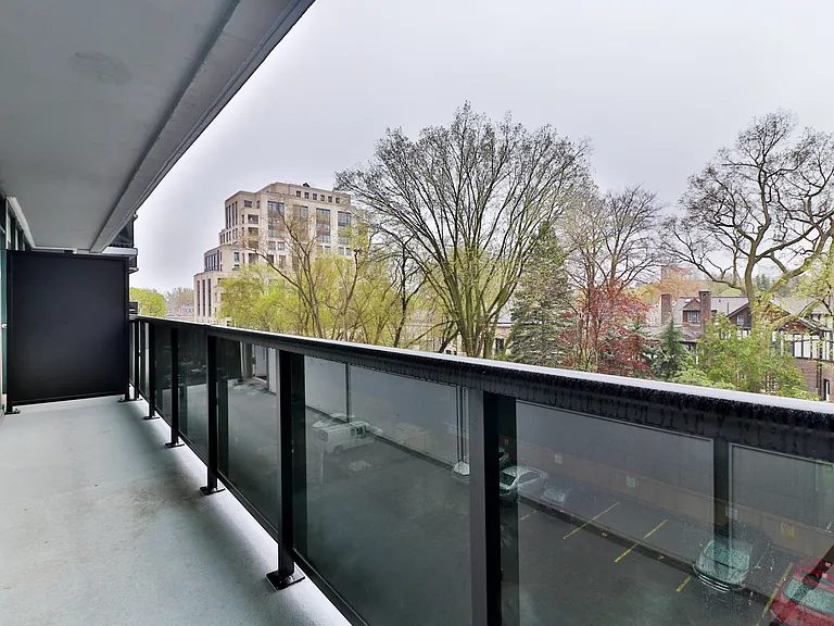 494 Avenue Rd #B — Photo 7