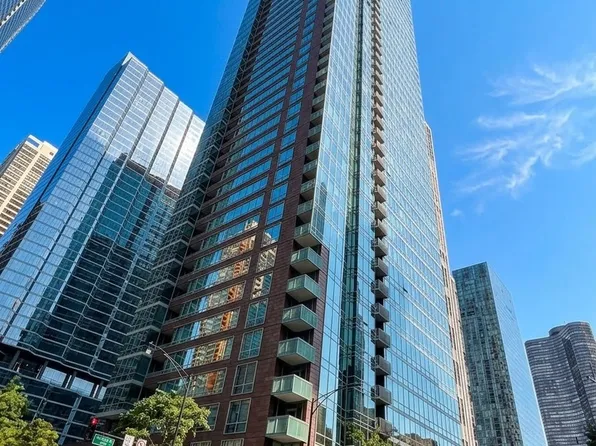 505 N McClurg Ct APT 4506, Chicago, IL 60611