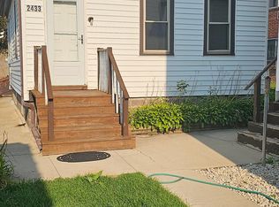 2433 N Murray Ave, Milwaukee, WI 53211