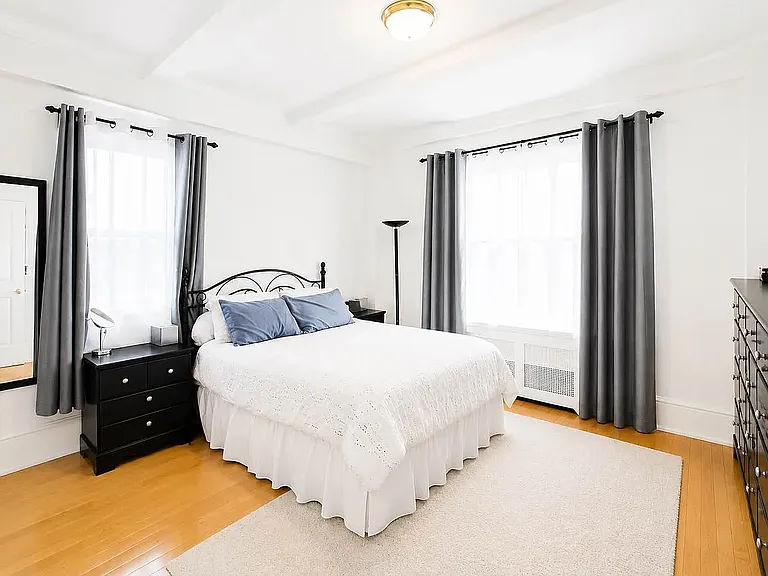 106 W 69th St #8D — Photo 11