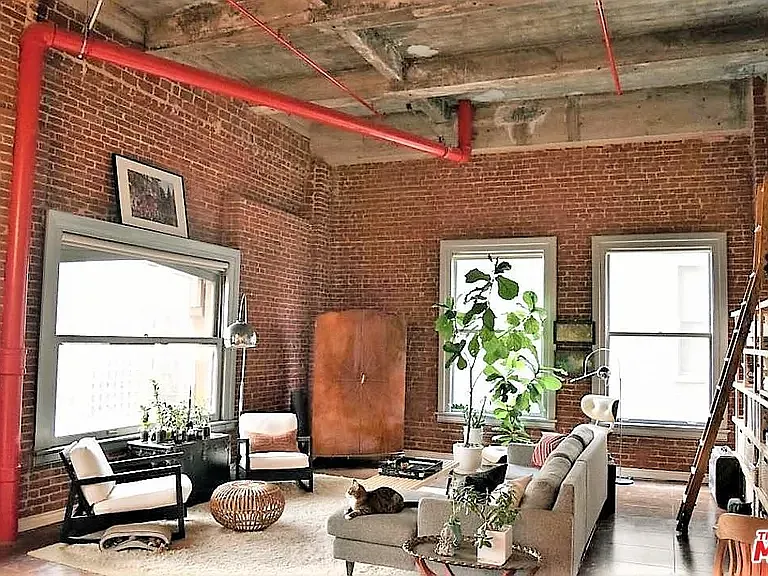 1 bed, 860 sqft, $2,700 — Photo 2
