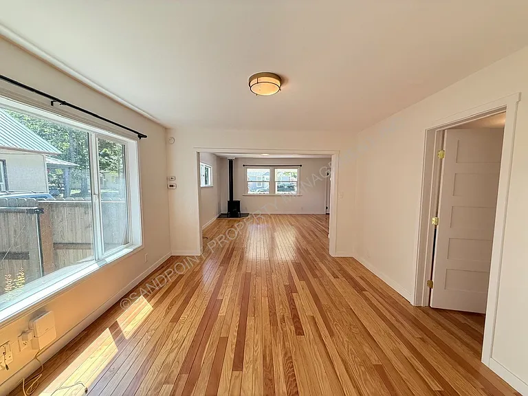 113 S 4th Ave — Photo 7