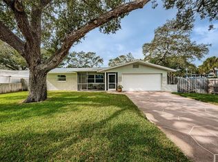 12394 145th St, Largo, FL 33774