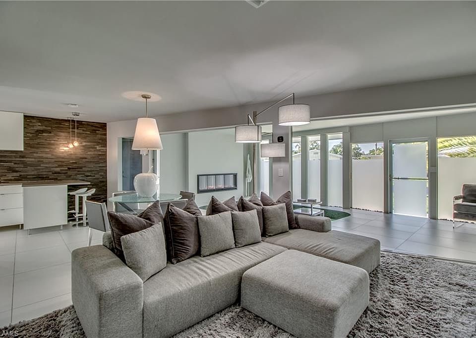 1st image of 61 Lanai Ct #61