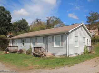 209 Church St, Rich Creek, VA 24147
