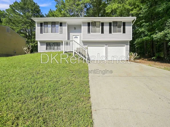 6870 Kimberly Mill Rd, College Park, GA 30349