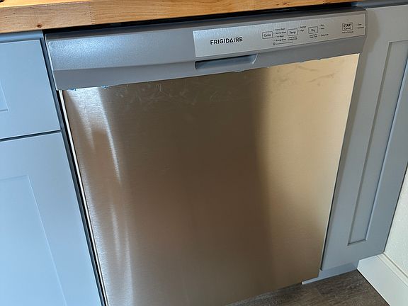 4th image of 127 F St #129
