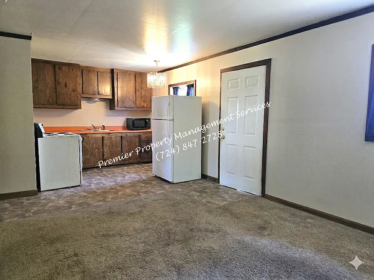 133 Kennard Rd #1 — Photo 5