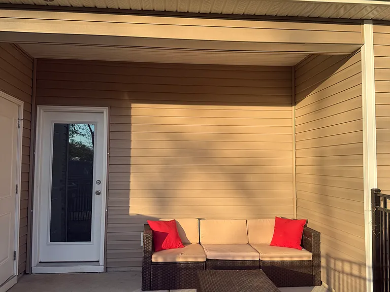 102 Twin Rivers Dr — Photo 18