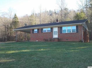 4539 Yellow Breeches Crk S, Cosby, TN 37722