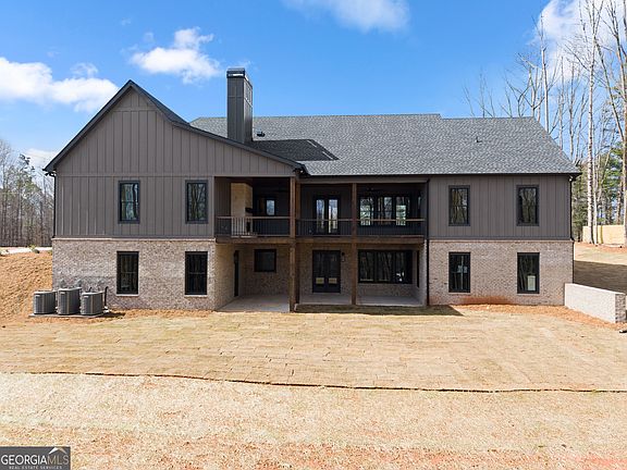 2nd image of 3255 Tanners Mill Rd