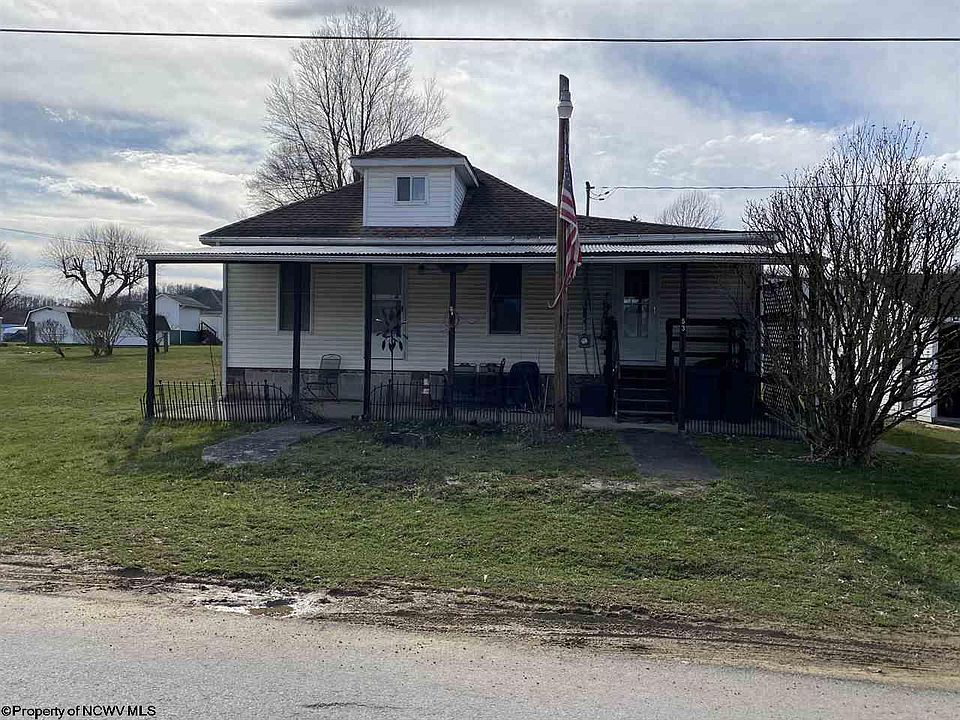 53 Farnsworth Ave, Buckhannon, WV 26201 MLS 10149586 Zillow
