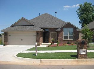 11741 SW 16th St, Yukon, OK 73099