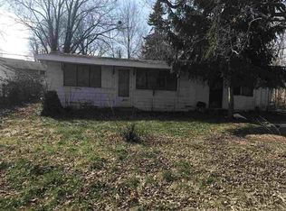 6951 E Waco Dr, Syracuse, IN