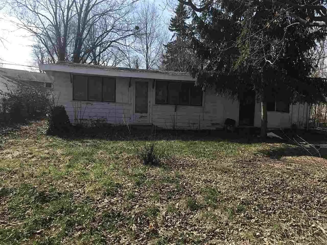 6951 E Waco Dr photo 1