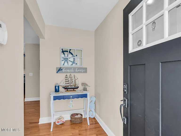 53 E Coral Dr — Photo 6
