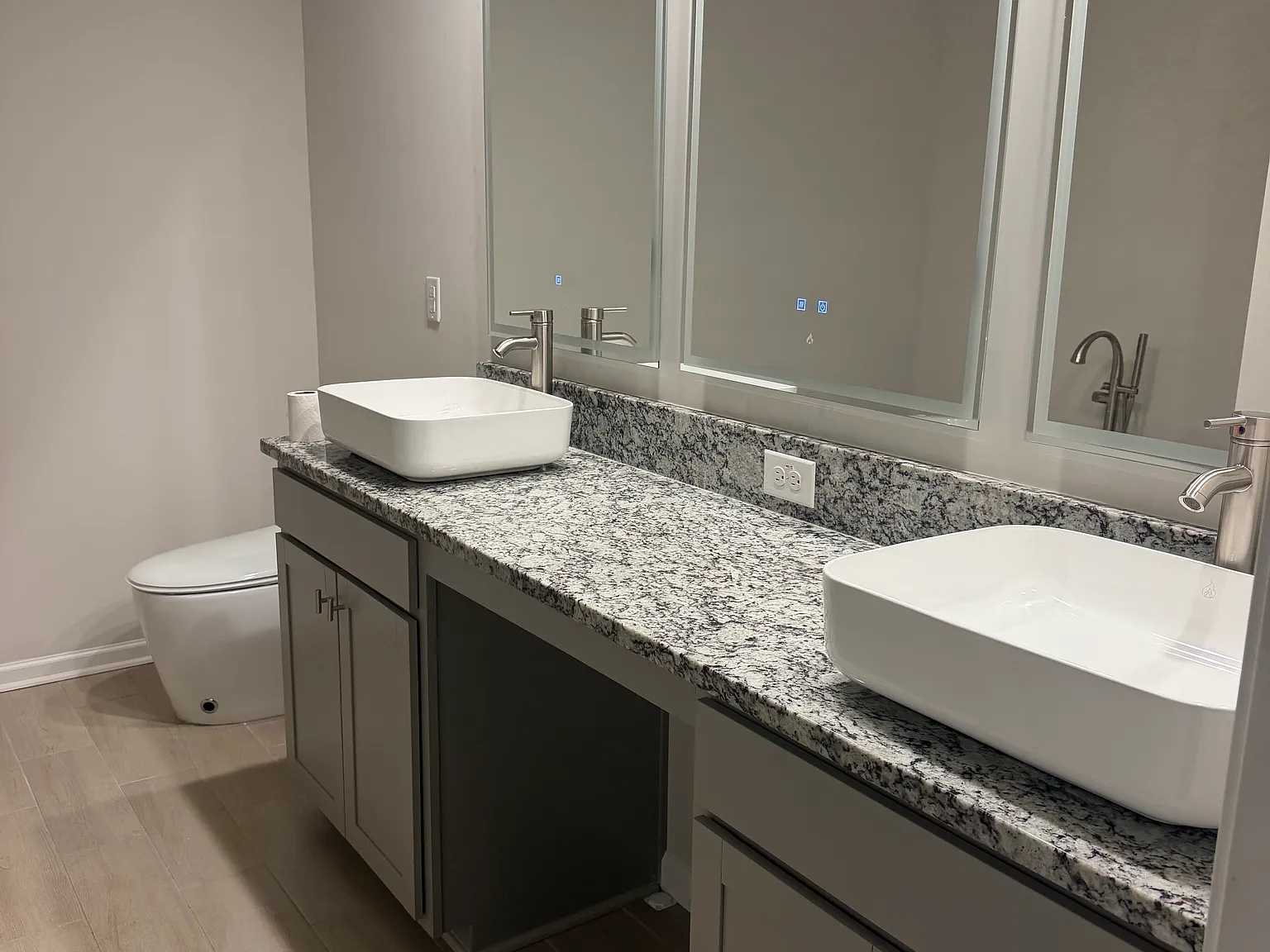 3 bed, 1579 sqft, $2,500 — Photo 4
