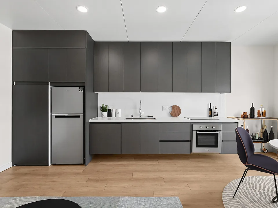 335 3rd Street
