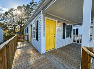 1027 W Atlantic St, South Hill, VA 23970