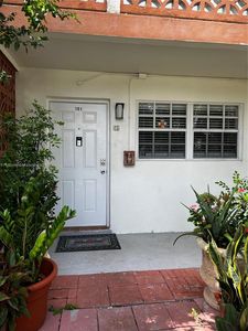 1450 NE 170th St APT 101, North Miami Beach, FL, 33162