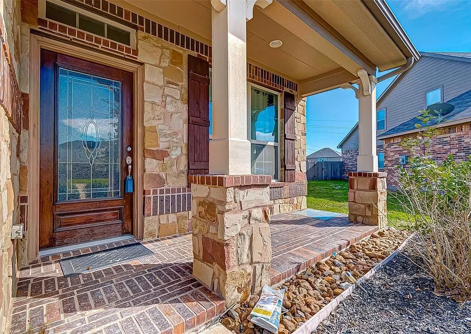 1st image of 20607 Laurel Rain Ct