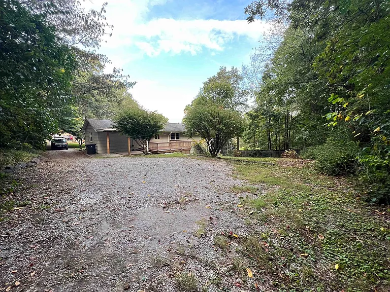 1715 Tonalea Rd — Photo 21