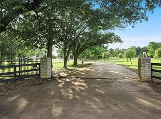 17751 E Fm 1097 Rd, Willis, TX 77378